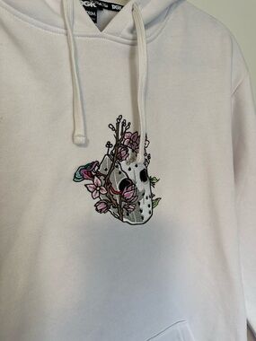 DGK Jason Medusa Floral Embroidered Sweatshirt LIKE NEW!! size M